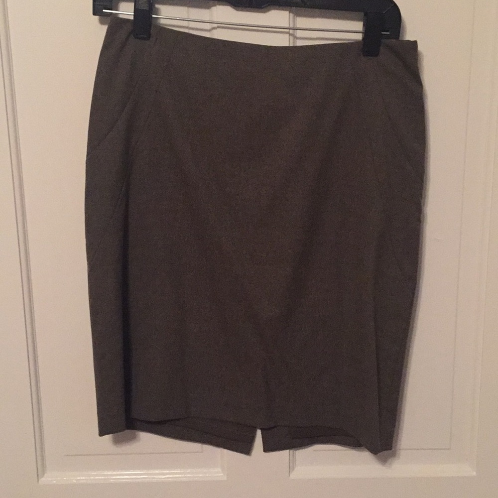 The Limited Size 2 brown suit skirt